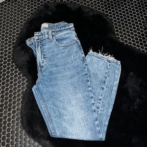 Abercrombie Mom High Rise Jeans